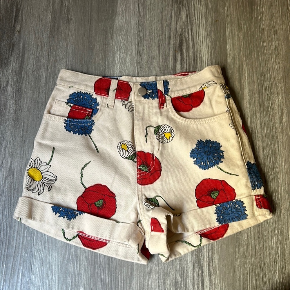 AMERICAN APPAREL “vintage” high wasted shorts SZ 25